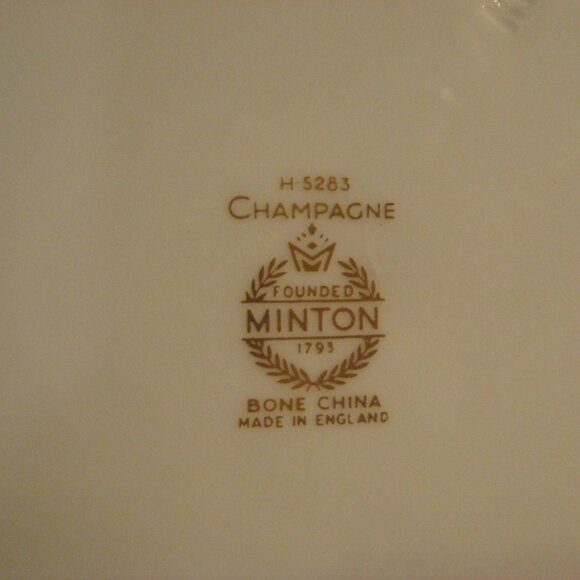 MINTON CHAMPAGNE BONE CHINA BREAD & BUTTER PLATES - 6 - Picture 2 of 2